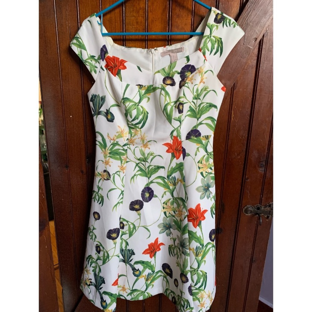 FREE W/ PURCHASE Forever 21 Floral Print Tea Dress